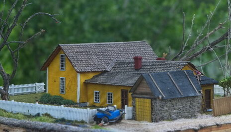 T-House
